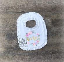 Floral Wreath ONE Bib